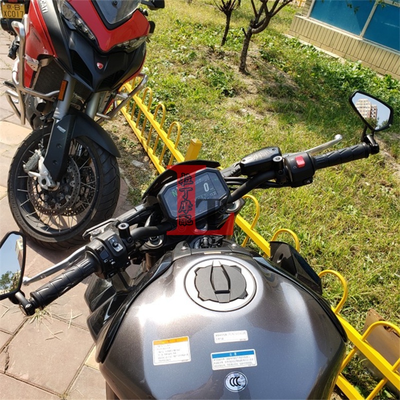 ★ส่งต่อ★เหมาะสําหรับ Honda CB650R CB650F CBR650R CBR650F ดัดแปลงจับกระจกมองหลังกระจกมองหลัง