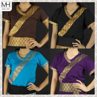 เสื้อยืดคอวีแต่งผ้าลายไทย แบบเฉียง