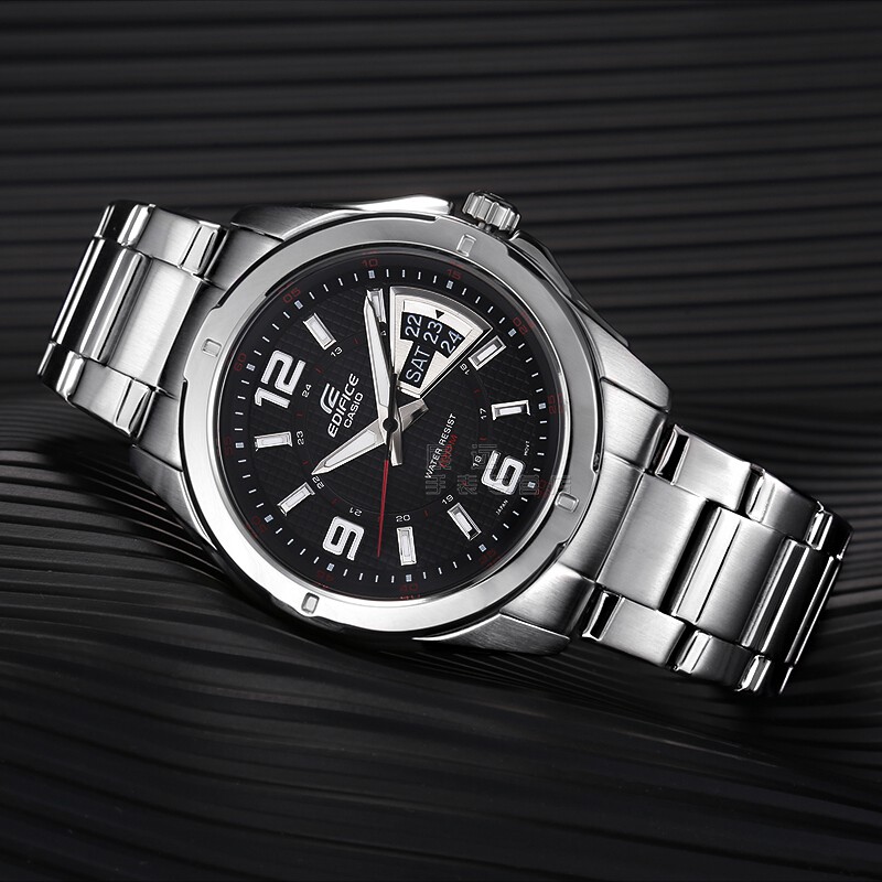 นาฬิกา Casio Edifice รุ่น EF-129D-1AV นาฬิกาผู้ชายสายแสตนเลส สีเงินหน้าปัดดำ มั่นใจ ของแท้ 100% ประกัน CMG 1 ปี