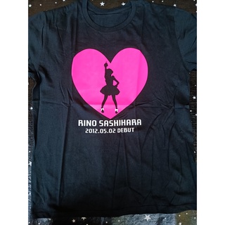 ้้Rino Shashihara Size M  เสื้อยืดมือสอง สภาพดี