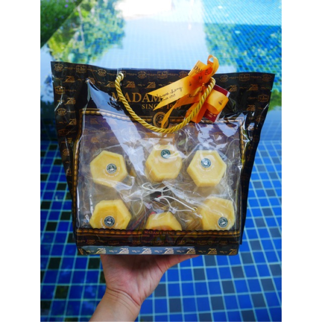 📌50กรัม✖️15ก้อน📌 สบู่น้ำผึ้งผสมวิตามินอี มาดามเฮง Madame Heng Honey Soap Plus Vatamin E