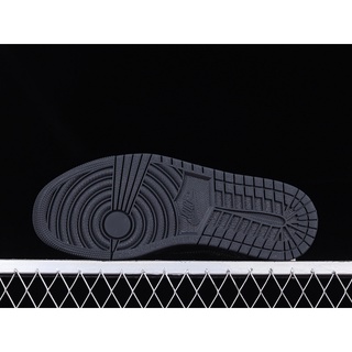 triple black aj1 low