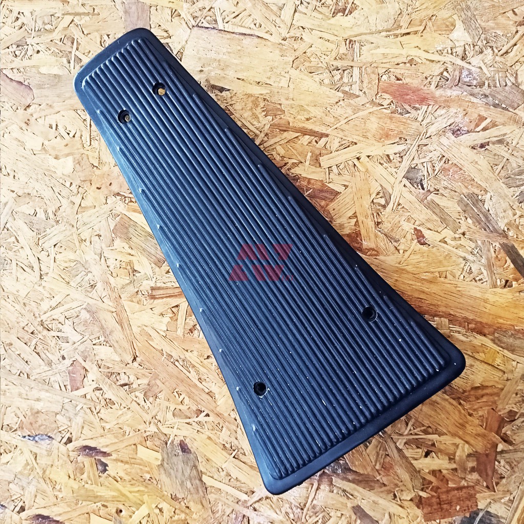 พรมปูพื้นกลางสําหรับ PX 150 / LML / EXCEL / PS