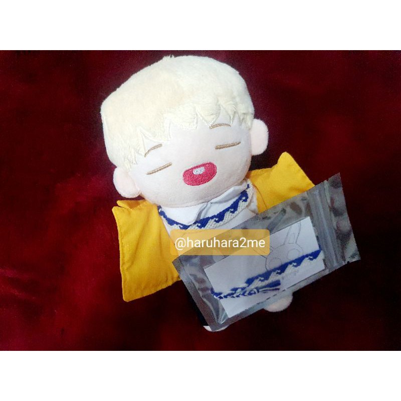 MR.Rabbit ลายคลื่นแบบที่ Bobby - iKON ใส่