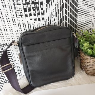 กระเป๋า Coach men กระเป๋าชาย/สะพายข้าง สีหายาก ของแท้ค่ะ💯%