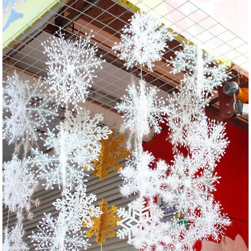 เกล็ดหิมะสีขาวสําหรับแขวนตกแต่งต้นคริสต์มาส 30 ชิ้น
