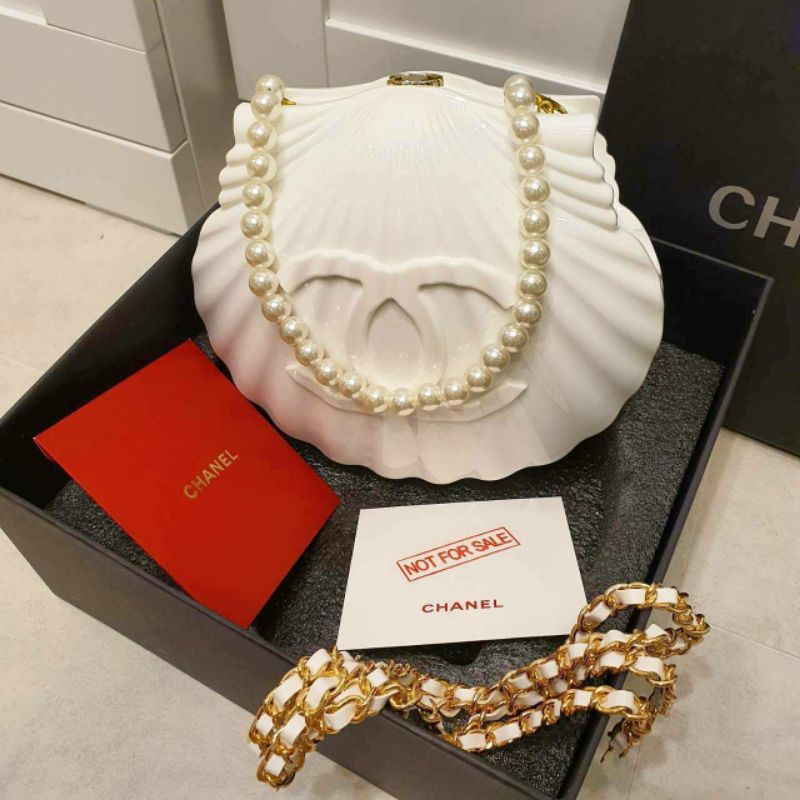 Chanel shell clutch limited edition