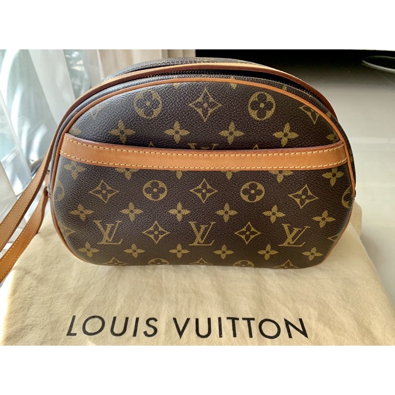 LV Blois monogram แท้