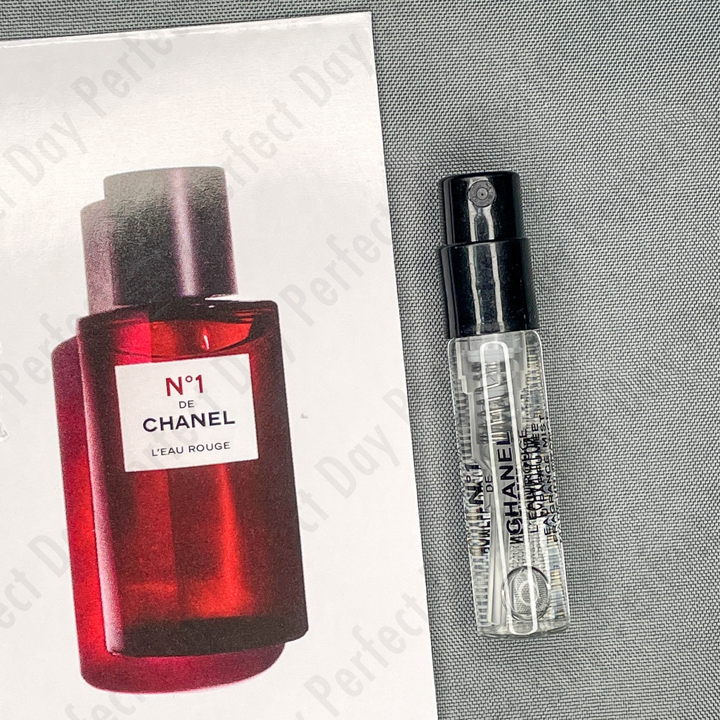「น้ำหอมขนาดเล็ก」Chanel N°1 de Chanel L'Eau Roug, 2022 1.5ML