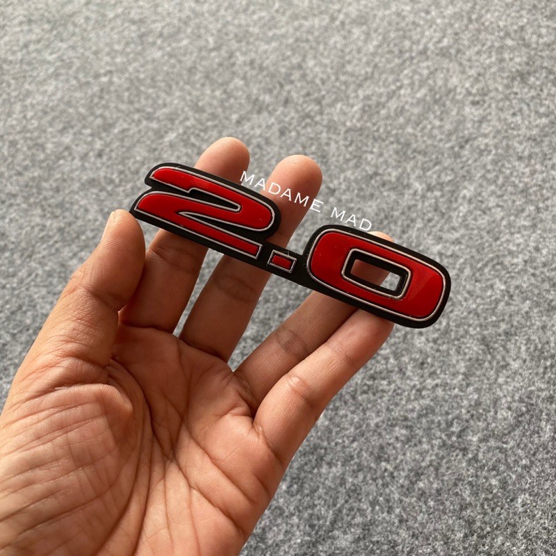 โลโก้ 2.0 สีแดง Civic FD ขนาด 10x2.2cm