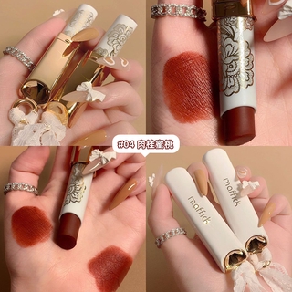 MAFFICK สีขาวหลอดลูกไม้ Matte Lip Balm ลิปสติก