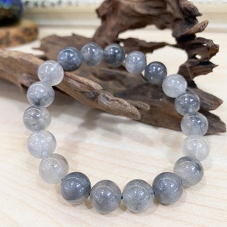 กำไลข้อมือหิน เกรย์ ควอตซ์ Gray Quartz หินปรับสมดุล *หินธรรมชาติ 100%*