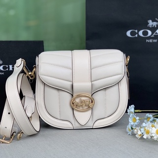 🎀 (สด-ผ่อน) กระเป๋าสีขาว Quilting COACH C2803 GEORGIE SADDLE BAG WITH QUILTING