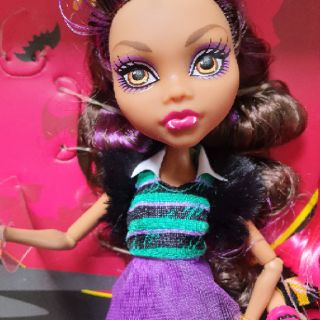 **ของใหม่แกะแยกขาย**  Monster high Clawdeen แกะจากแพค A pack of trouble set แยกขาย