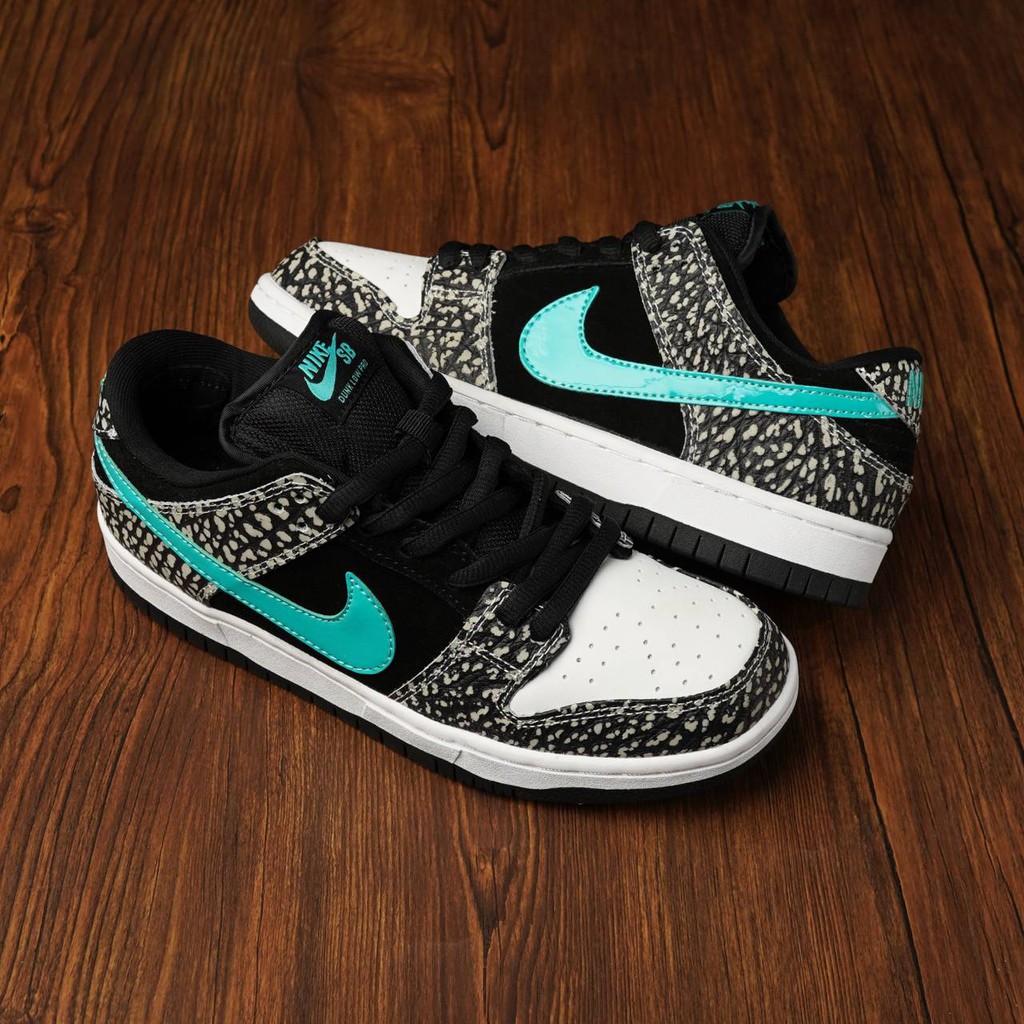 Nike sb dunk low atmos elephant pk ป้ายแท็กแบบเต็มสําหรับติดตกแต่ง