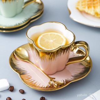 แก้วกาแฟ แก้วกาแฟสีพาสเทล ชุดแก้วกาแฟ Petal ceramic coffee cup and saucer.