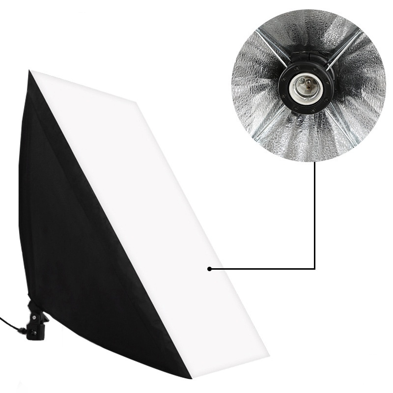ชุด Softbox โคมไฟซอฟบ็อกซ์ 1ขั้ว （ แปดเหลี่ยม ขาว）/（50*70ดำ） สั่งพร้อมขาตั้งไฟ2เมตรได้ด้วย