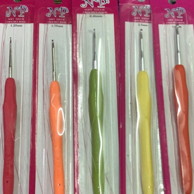เข็มโครเชต์มีก้านจับ1.25/1.5/1.75/2/2.5/3mm