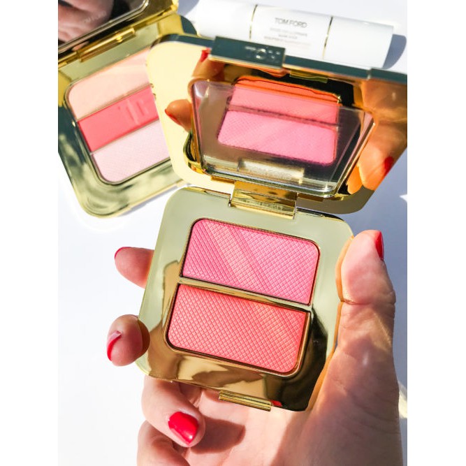 Tom Ford Exotic Flora Sheer Cheek Duo blush on | Shopee Thailand