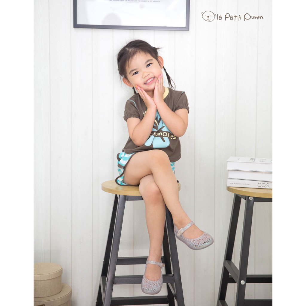 Le Petit Pumm طقم بلوزة وشورت — صورة 4
