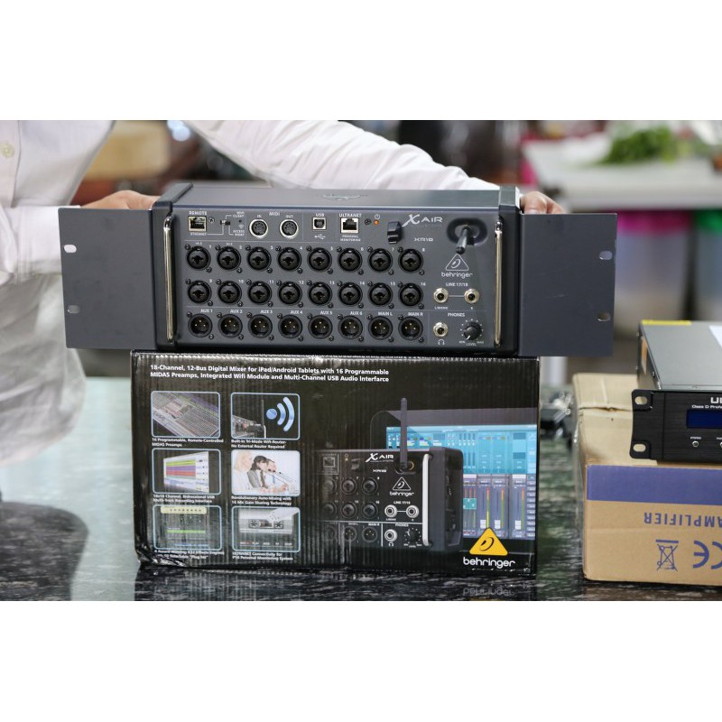 มิกดิจิตอล Mixer X-AIR XR18