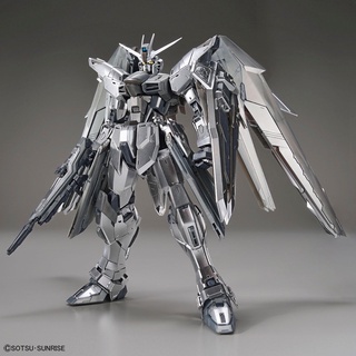 [Pre-order] MG 1/100 Limited Freedom Gundam Ver.2.0 [Silver Coating][GBT][BANDAI]