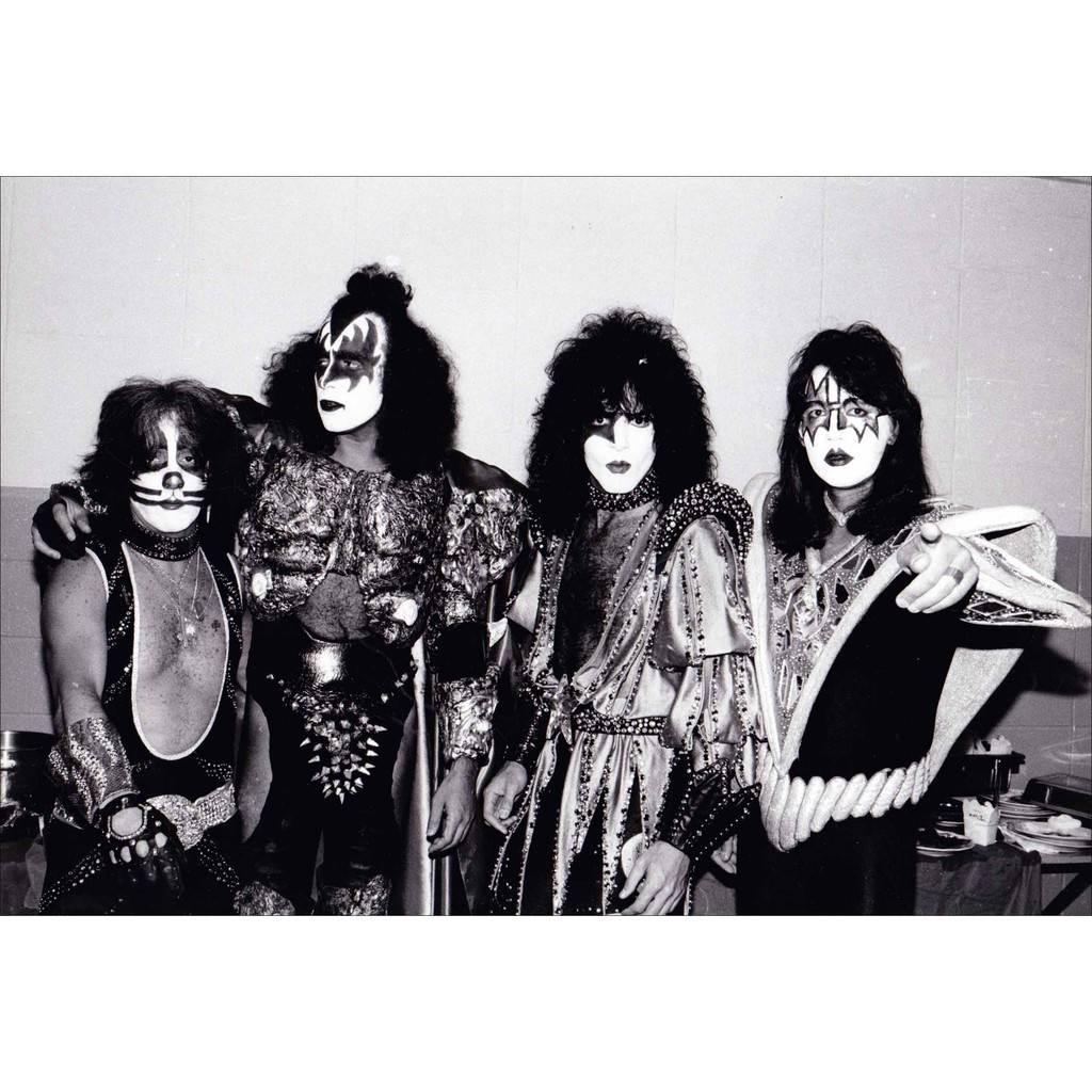 โปสเตอร์ วงKiss Band วงคิส Rock Poster รูปภาพติดห้อง ตกแต่งผนัง โปสเตอร์วงดนตรี โปสเตอร์ติดผนัง โปสเ