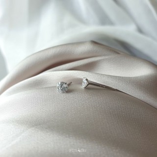 Mini diamond cz stud