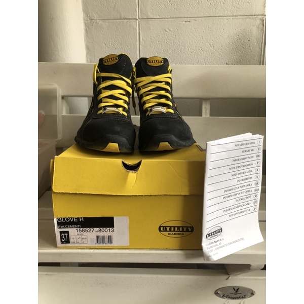รองเท้าเซฟตี้ Diadora แท้จากItaly/size Eur 37