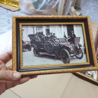 กรอบรูป 13x19 ซม. พร้อมกระจก (แขวนผนัง หรือ ตั้งโต๊ะ)