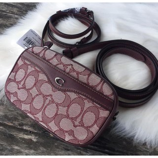 🎀 (สด-ผ่อน) คาดอก Coach F38687 IVIE CONVERTIBLE BELT BAG IN SIGNATURE JACQUARD BQ/Raspberry