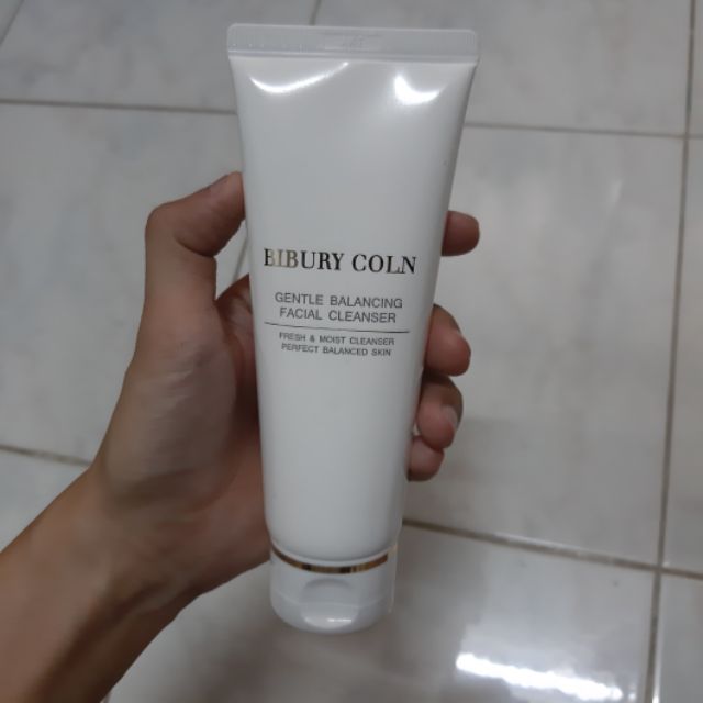 โฟมล้างหน้า Bibury Coln Gentle Balancing Facial Cleanser

100 ml.