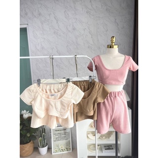 #balance✨✨✨ ชุดเซท เสื้อเย็บนม กางเกงยางยืด จับเป็นเซทให้แล้วไม่ต้องเลือกนาน
