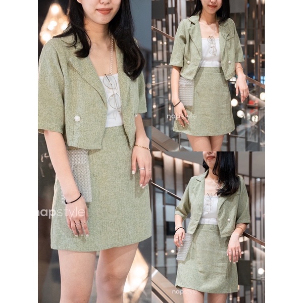 ชุดเซตเสื้อครอปมาคู่กับกระโปรง ผ้าคอตตอนทวิต