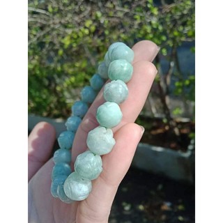 @สร้อยข้อมือหยกแท้แกะเป็นรูปดอกบัว Jadeite type A