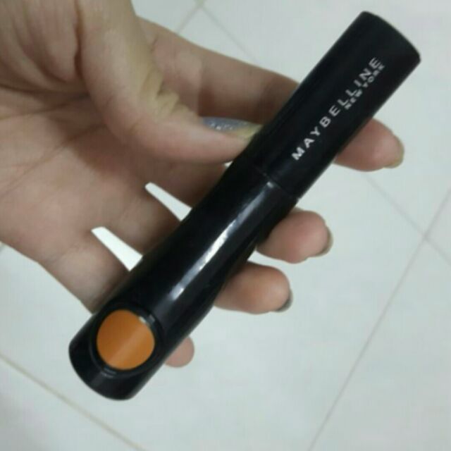 มาสคาร่าคิ้ว maybelline สีน้ำตาลอ่อน