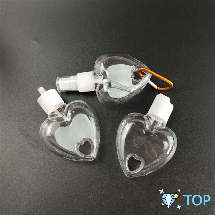 ขวดสเปรย์รูปหัวใจ พร้อมตะขอเกียว สะดวกพกพา หัวฉีด ขวดเจลล้างมือ Heart shaped spray bottle