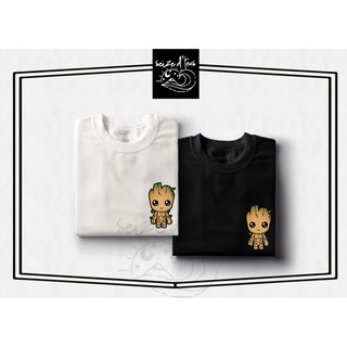 Groot Chibi พ็อกเก็ต -SDT Unisex Tshirt สําหรับผู้ชายและผู้หญิง - ยึดเสื้อยืด D %0I