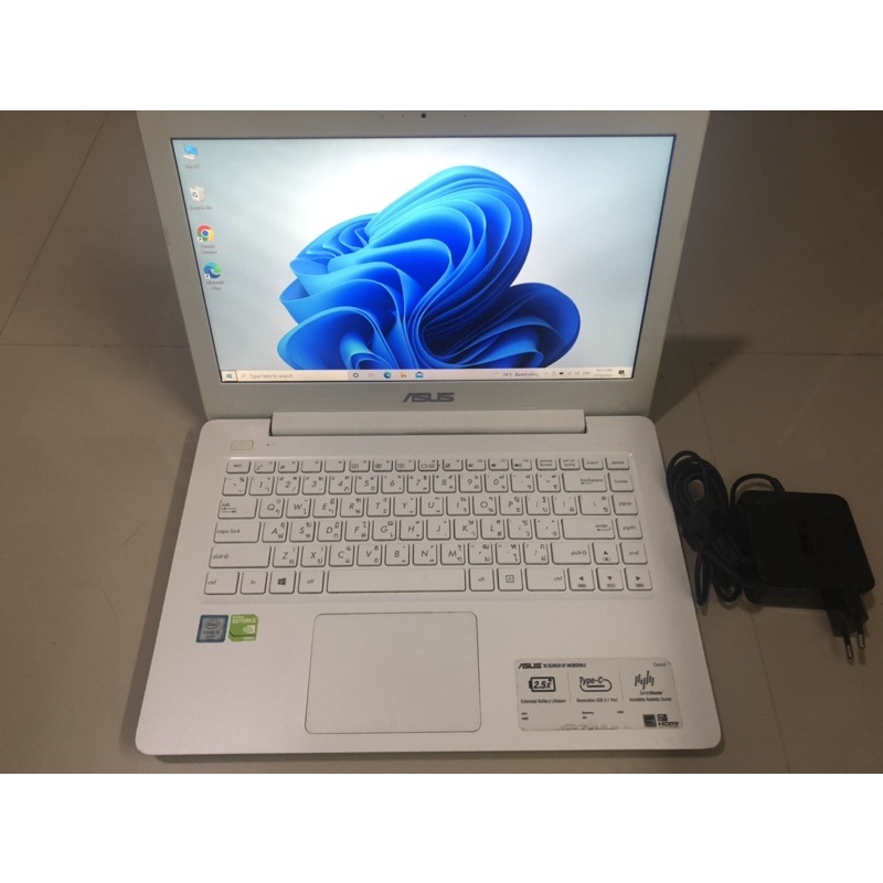 asus k456u cpu core i5 gen6 ram 4 gb (เพิ่มอีก 4gb 500 บาท) การ์ดจอ nvidia geforce 930m ssd 480 gb