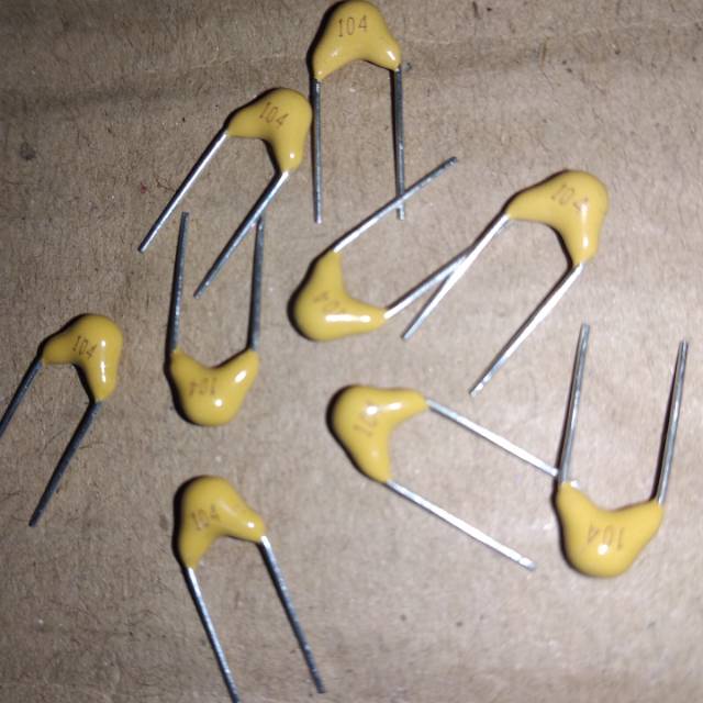 MLCC MULTILAYER CERAMIC CAPACITOR 104