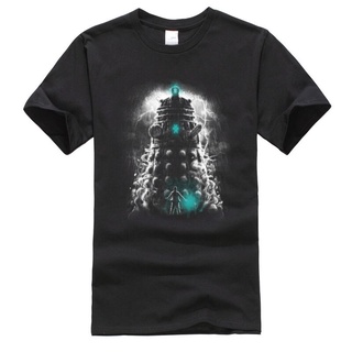 เสื้อยืดผ้าฝ้ายพิมพ์ลายขายดี เสื้อยืดแขนสั้นลําลอง พิมพ์ลาย Shadow of the Dalek Dr Who Gift 100% สไตล์คลาสสิก แฟชั่นฤดูร