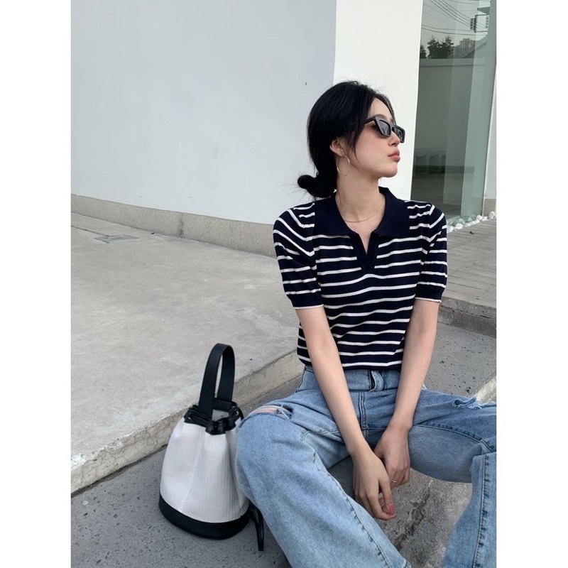 เสื้อไหมพรมลายทาง แบบเกาหลี - chic.chic_official - ThaiPick
