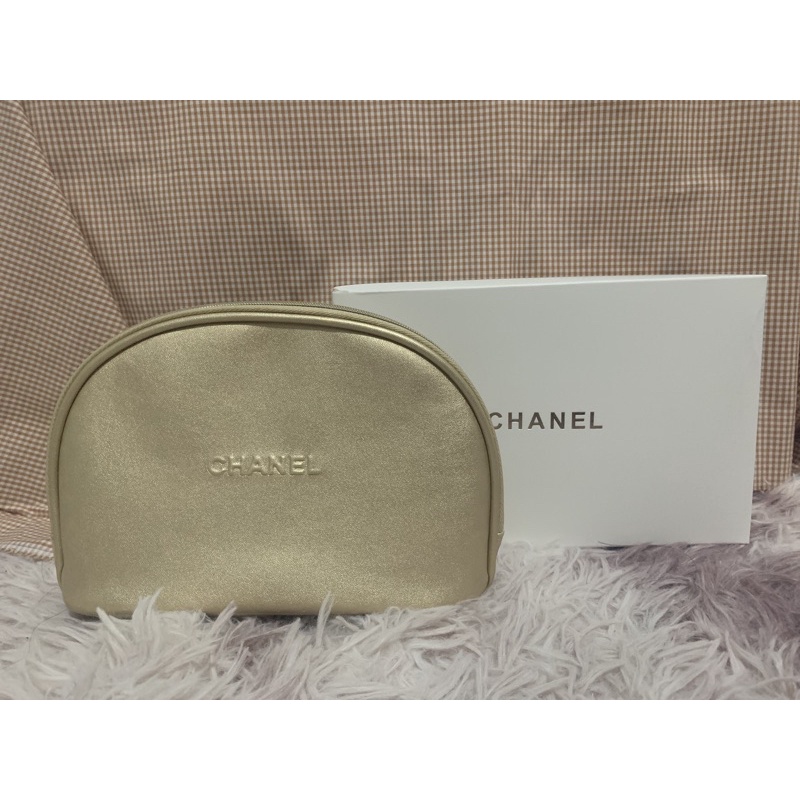กระเป๋าเครื่องสำอางchanel
