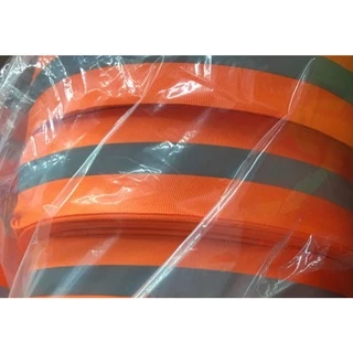 แถบผ้าสะท้อนแสงคาดแถบสะท้อนแสงสีเงิน 1/1.5/2 นิ้ว สีส้ม,สีเขียว แบ่งขาย เหมาะสำหรับใช้เย็บติด ชุดยูนิฟอร์ม เสื้่อเซฟตี้