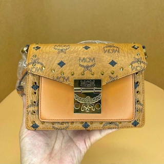 MCM​ MINI​ PATRICIA CROSSBODY size​ 7x5x3นิ้ว