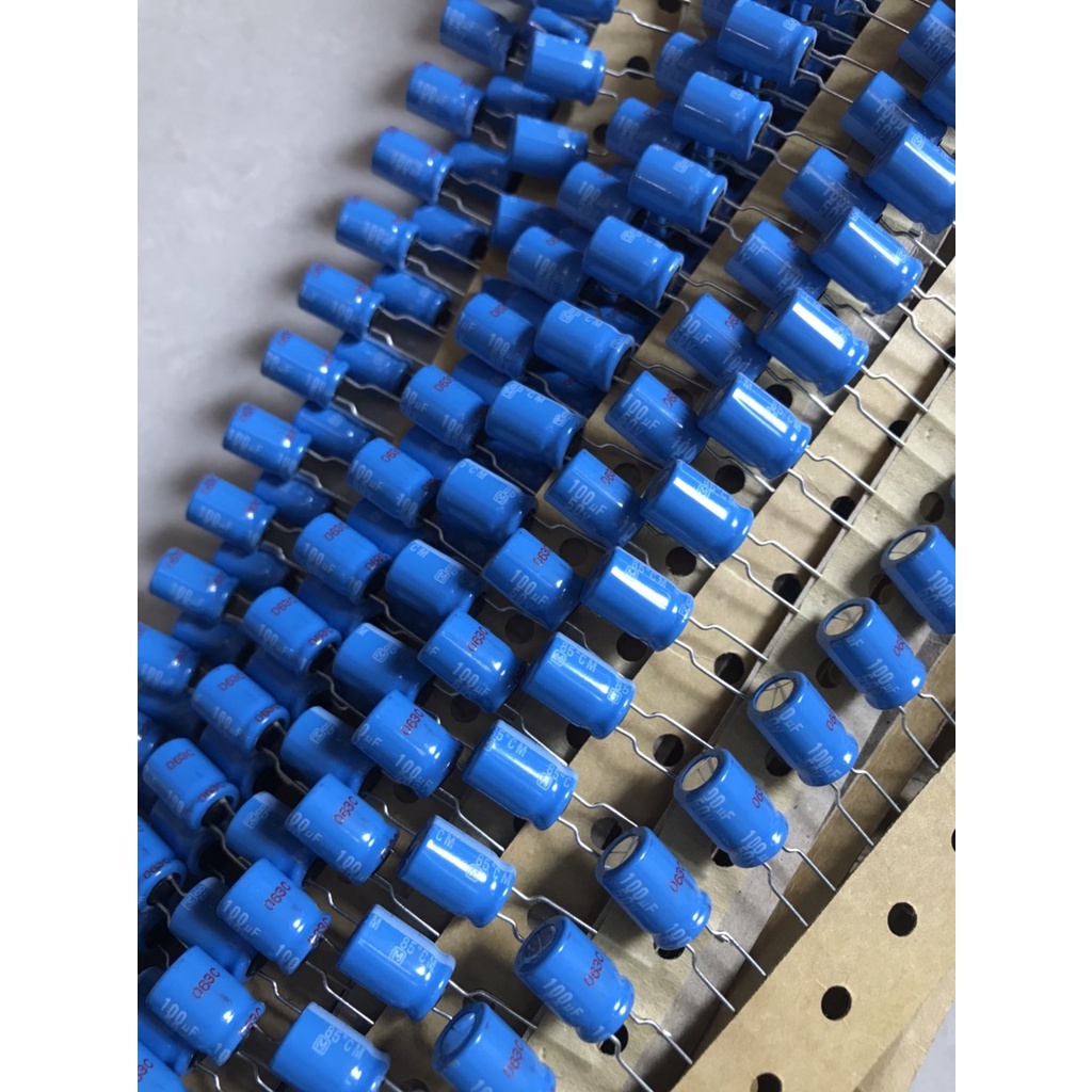 100UF 50V Panasonic DIP ( 1 ชุด มี 20 ตัว ) – โปรปัง