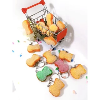 🍞🍞พวงกุญแจ​ขนมปังสี โรยน้ำตาล พวงกุญแจแฮนด์เมด🍞🍞