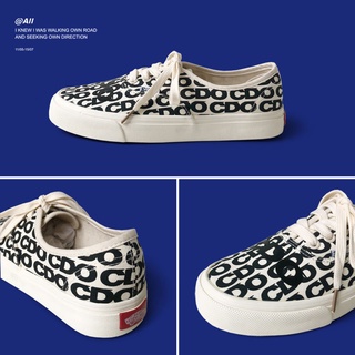 รองเท้าผ้าใบหุ้มข้อต่ำ CDG x VANS