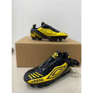 รองเท้าสตั๊ดเด็กUMBRO 🧸SIZE.33-39 *มี 5 สี* เบา ใส่สบาย รองเท้าฟุตบอลเด็ก รองเท้าสตั้ดเด็ก รองเท้าเตะบอลเด็ก สตั๊ด