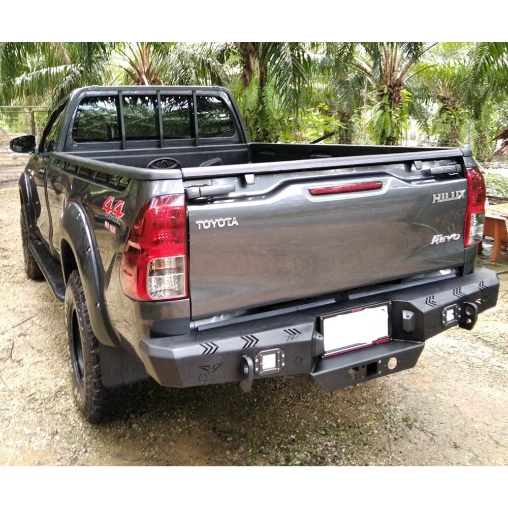 กันชนท้ายแบบไม่โอบ revo 2014-2023 ทุกรุ่น มีที่เหยียบ+ไฟ led  RS+step กันชนท้ายรีโว่แบบมีไฟ LED  กัน